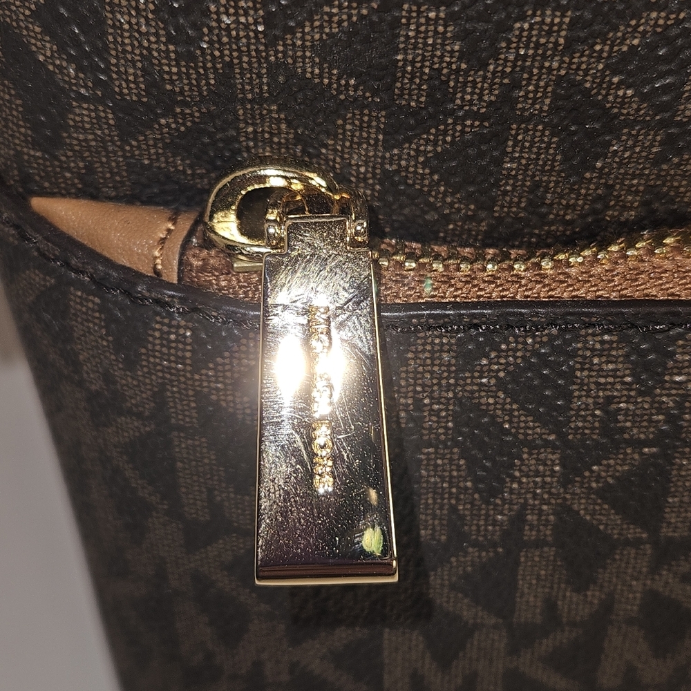 Michael Kors Backpack NWT - Picture 3 of 7